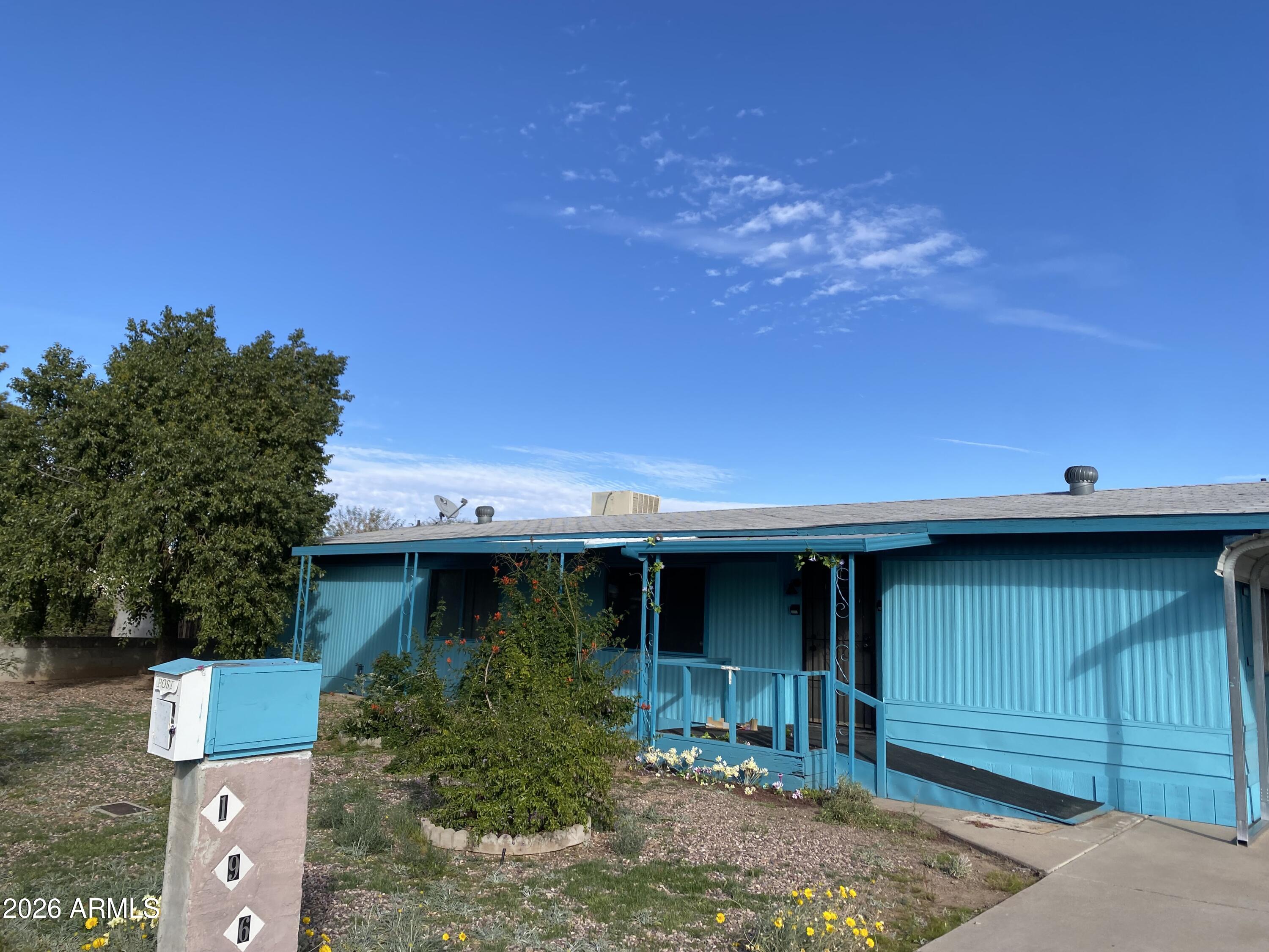 19641 North 26th Street Phoenix, AZ 85050 - Photo 2 of 8 IMG_8953