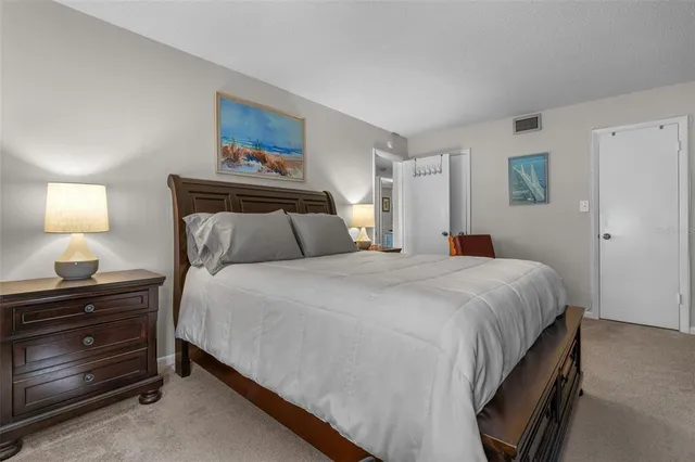 $194,900 | 688 Midway Drive, Unit B, Ocala, FL 34472