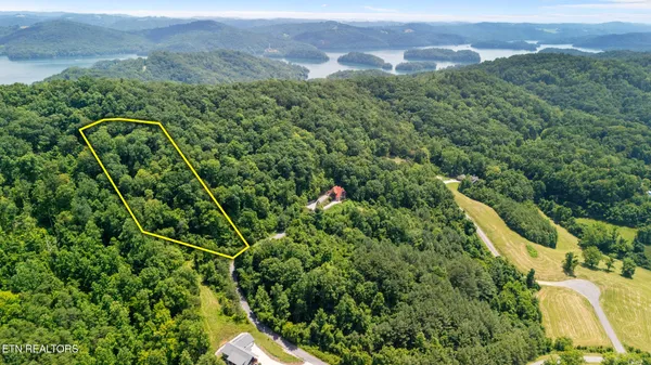 $73,900 | 94 Swan Song Trail, Sharps Chapel, TN 37866