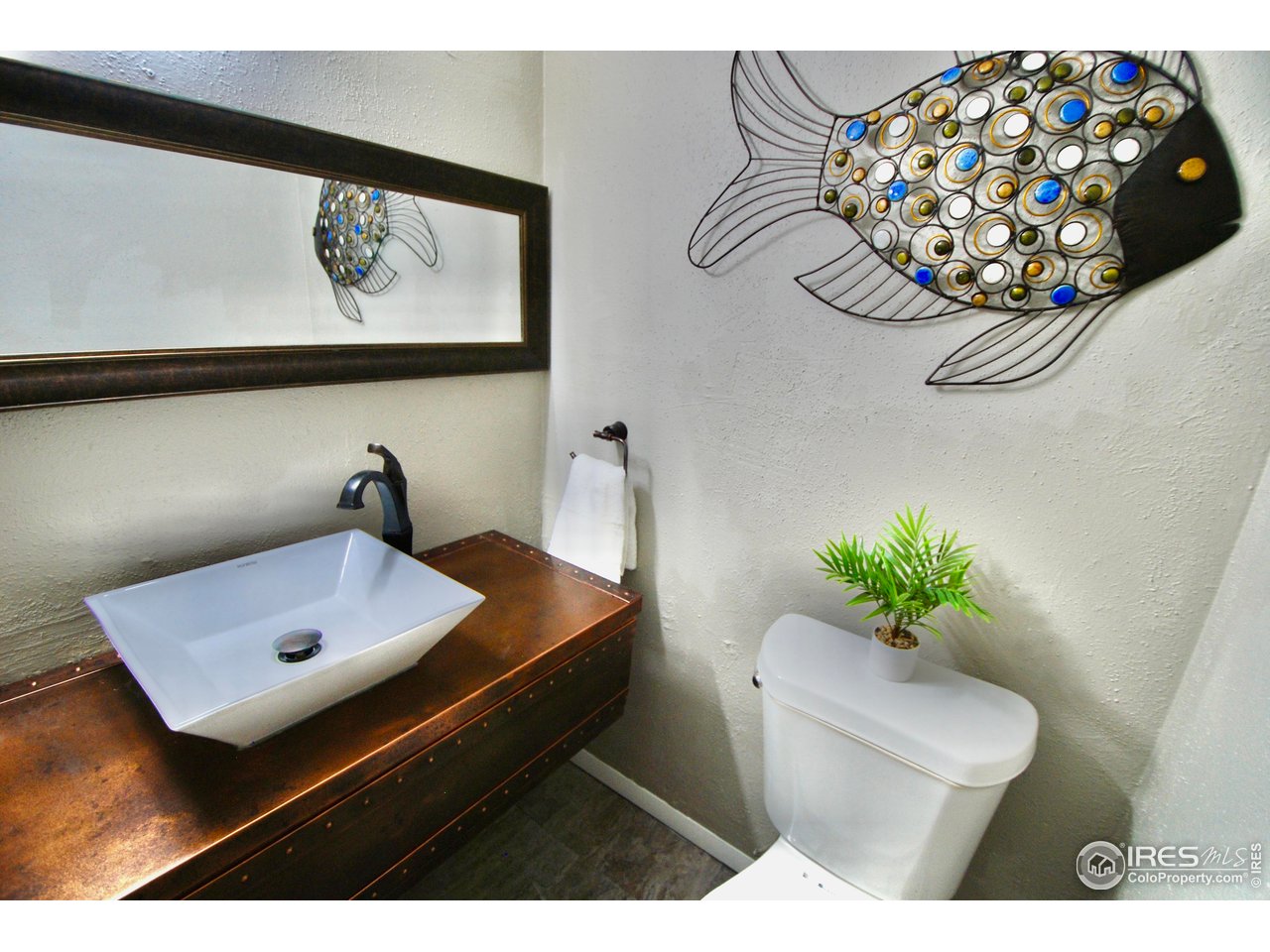 5808 South Pearl Street Centennial, CO 80121 - Photo 16 of 49 Ceramic Sink