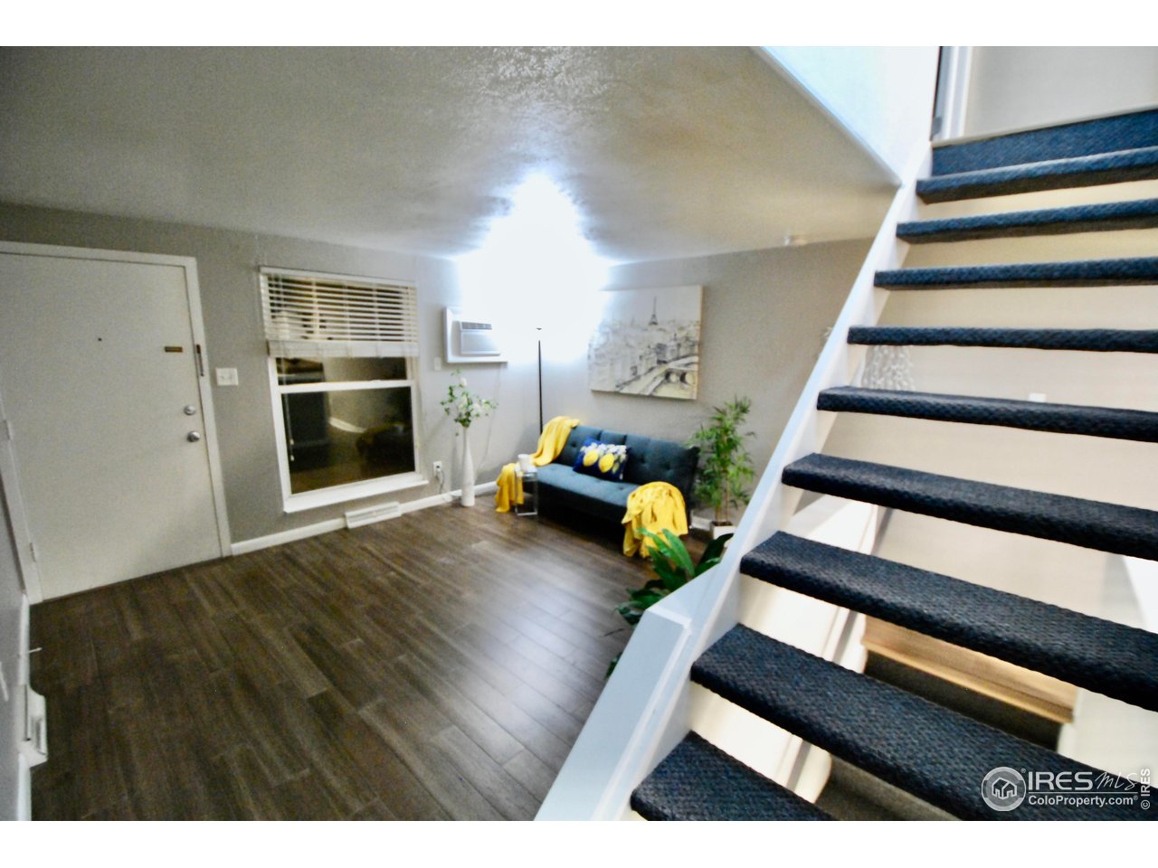 5808 South Pearl Street Centennial, CO 80121 - Photo 19 of 49 2 Bedrooms on Top Level