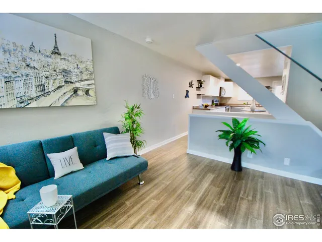 $324,500 | 5808 South Pearl Street, Centennial, CO 80121