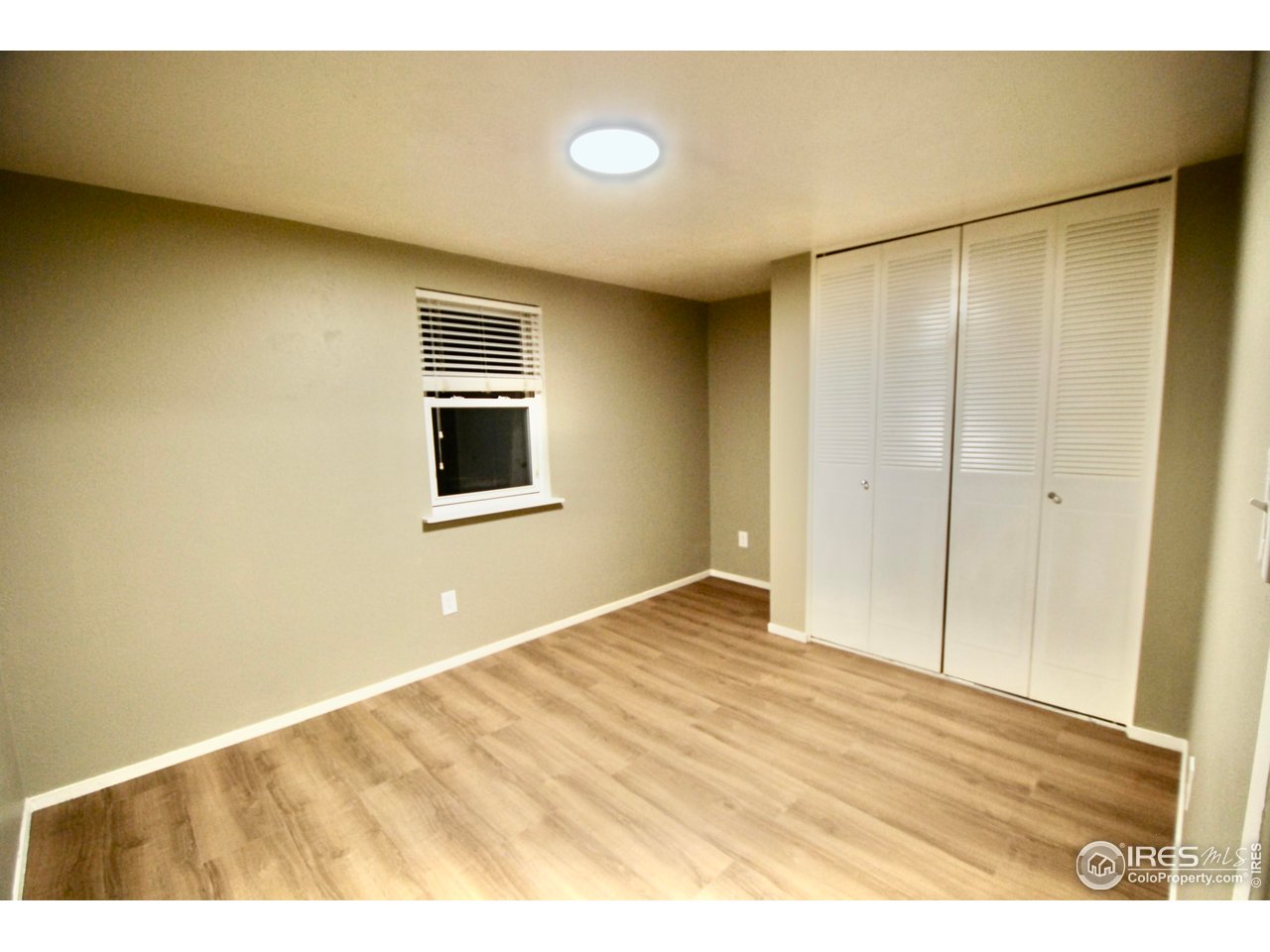 5808 South Pearl Street Centennial, CO 80121 - Photo 30 of 49 Same Room at Night