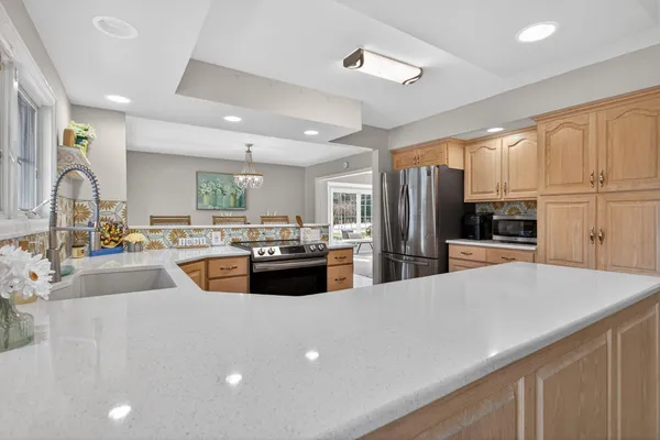 $419,900 | 3825 West Walmont Road, Jackson, MI 49203