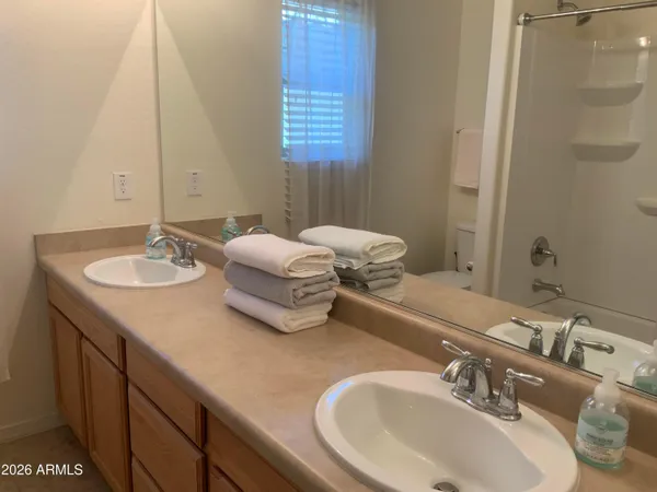 $2,975 | 2114 East Aire Libre Avenue, Phoenix, AZ 85022