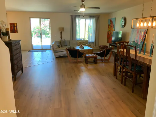 $3,100 | 2114 East Aire Libre Avenue, Phoenix, AZ 85022