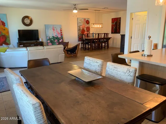 $3,100 | 2114 East Aire Libre Avenue, Phoenix, AZ 85022