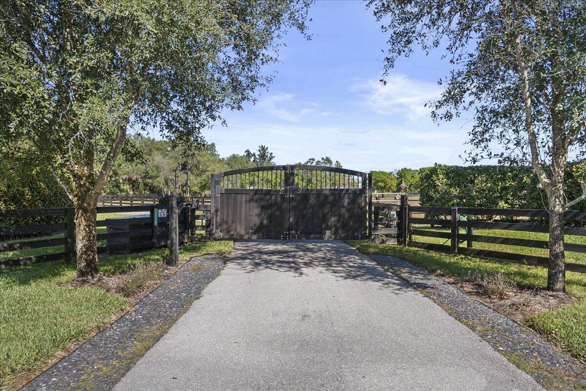10975 Randolph Siding Road Jupiter, FL 33478 - Photo 3 of 97 001-JLC_2553