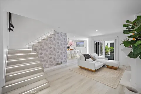$25,000 | 234 Via Graziana, Newport Beach, CA 92663