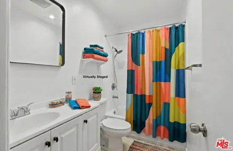 $285,000 | 410 North Market Street, Unit 3, Inglewood, CA 90302
