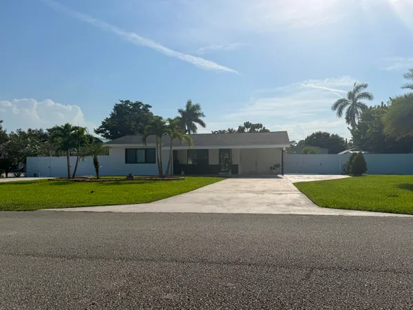 $460,000 | 80 Cleveland Road, Lake Worth, FL 33467