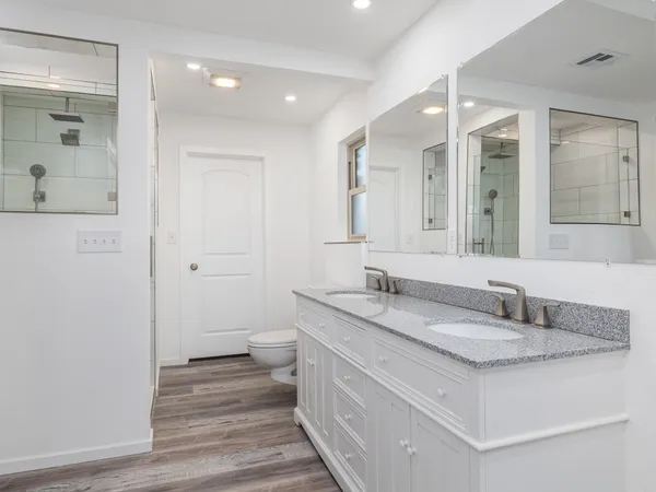 $672,500 | 806 Country Club Road, Georgetown, TX 78628