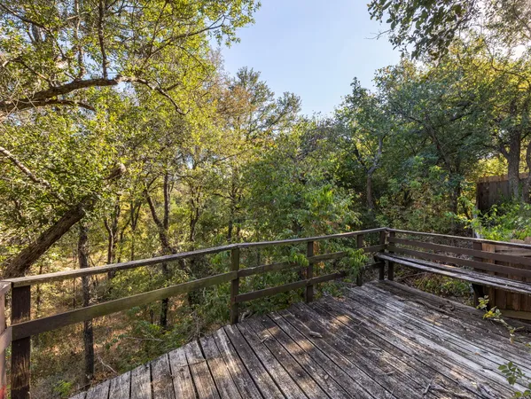 $672,500 | 806 Country Club Road, Georgetown, TX 78628