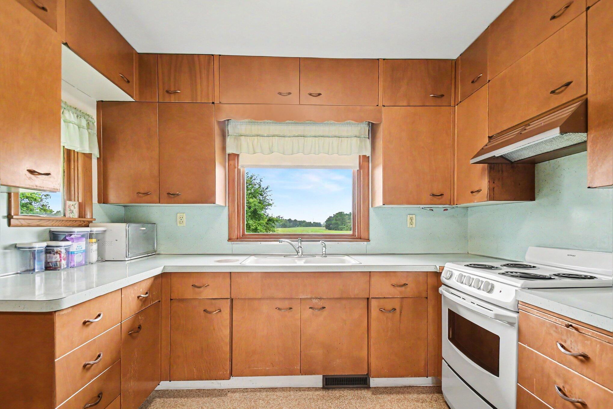 12354 Gardner Road Buchanan, MI 49107 - Photo 8 of 34 008_file_7006