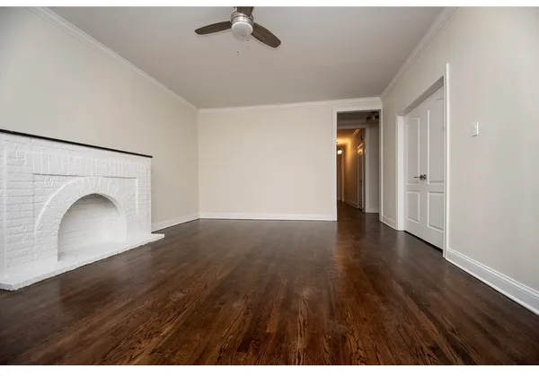 $2,995 | 1132 Maple Avenue, Unit 2, Evanston, IL 60202