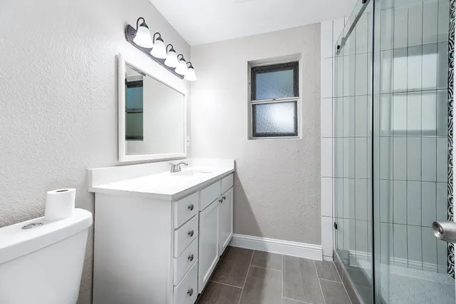 $475,000 | 13725 West 6th Street, Santa Fe, TX 77510