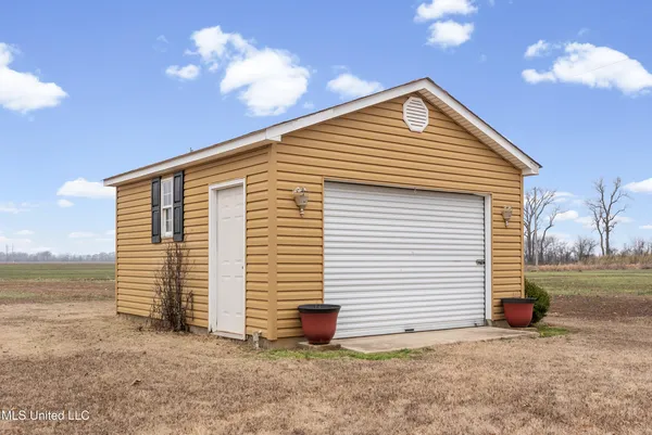 $265,000 | 1133 Aubrey Street, Tunica, MS 38676