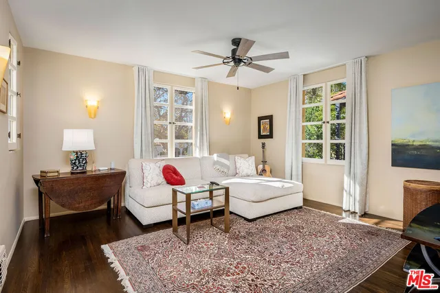 $15,000 | 500 North Las Palmas Avenue, Los Angeles, CA 90004