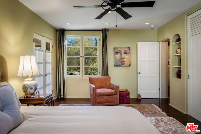 $15,000 | 500 North Las Palmas Avenue, Los Angeles, CA 90004