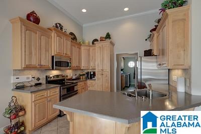 817 Brookline Road Gardendale, AL 35071 - Photo 8 of 37