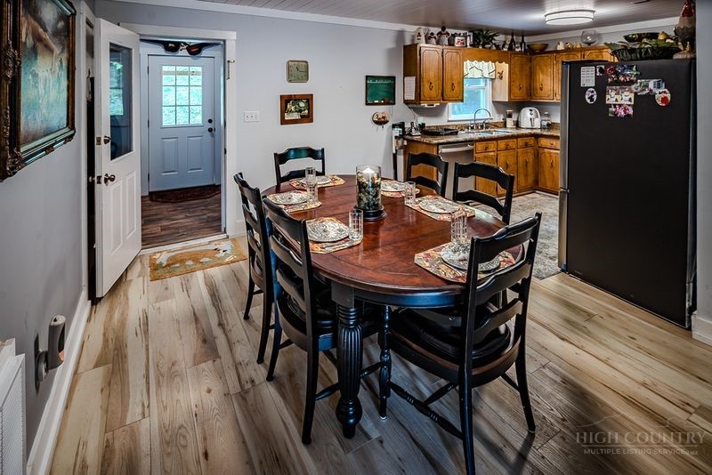 136 Hornbeam Road Beech Mountain, NC 28604 - Photo 7 of 37