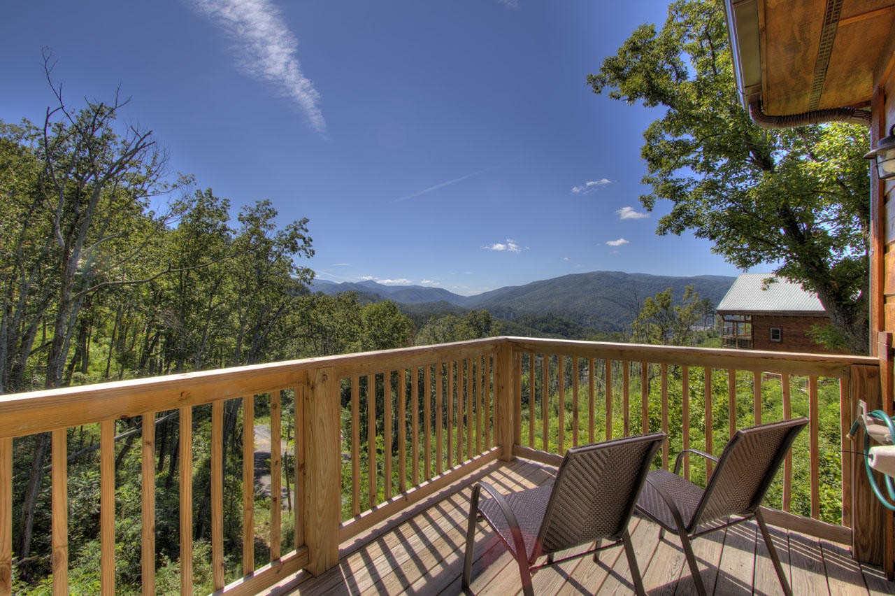 709 Topside Road Gatlinburg, TN 37738 - Photo 33 of 36 Gallery Image 33