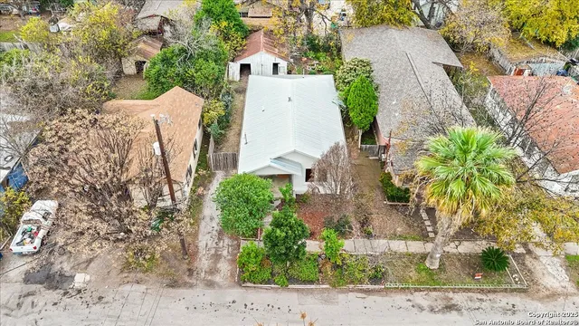 a picture of floor plan