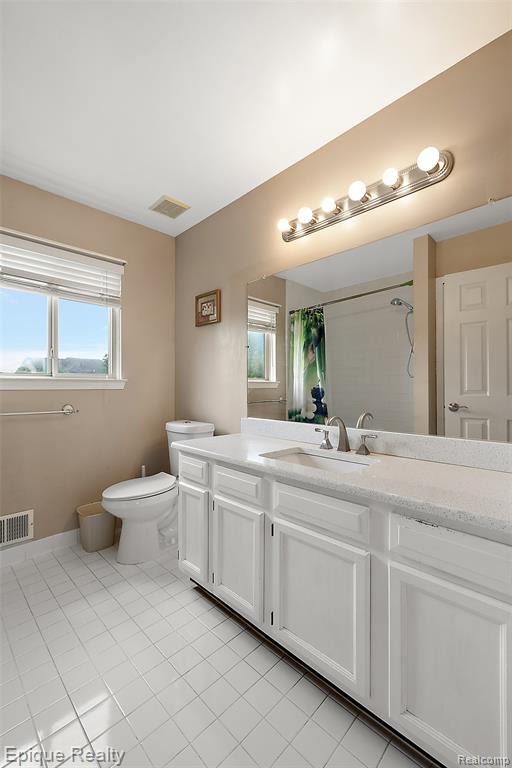 22480 Streamside Drive Macomb, MI 48044 - Photo 26 of 68 Gallery Image 26