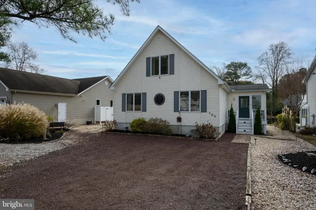 $750,000 | 368 Ocean Parkway, Berlin, MD 21811