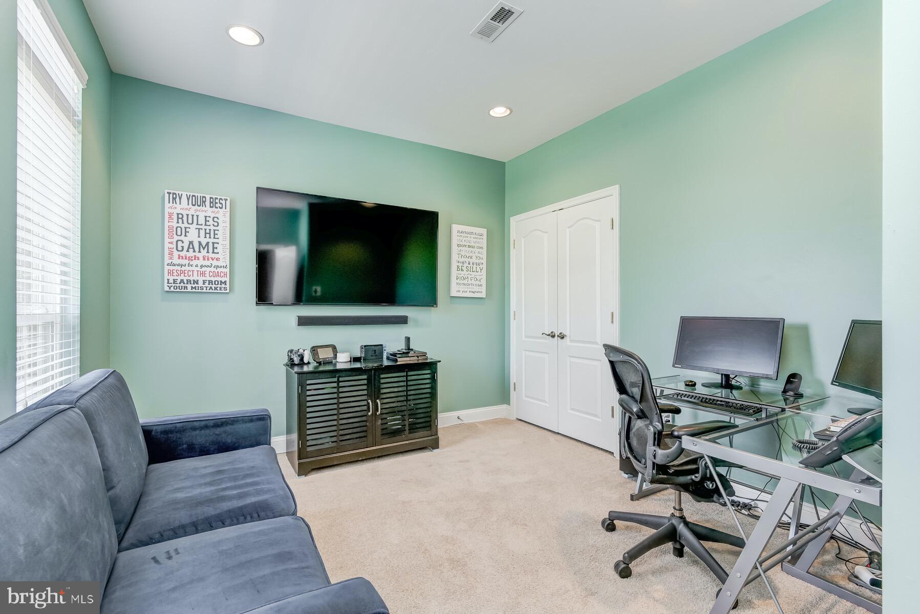 1018 Verdigris Way Odenton, MD 21113 - Photo 5 of 46