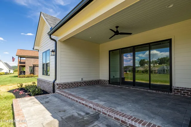 $1,046,000 | 4153 Old Club Drive, Loudon, TN 37774