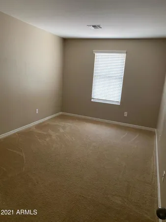 $2,350 | 33175 North Slate Creek Drive, San Tan Valley, AZ 85143