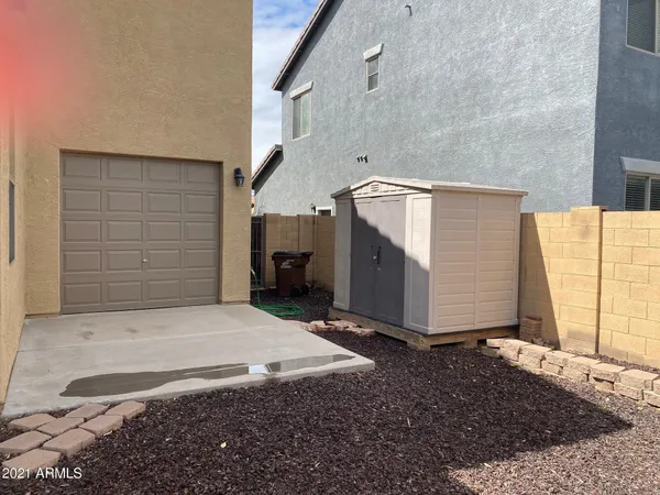 $2,350 | 33175 North Slate Creek Drive, San Tan Valley, AZ 85143