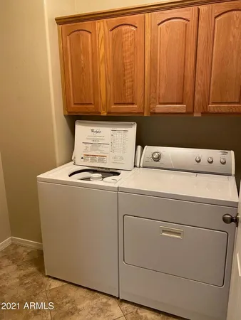 $2,350 | 33175 North Slate Creek Drive, San Tan Valley, AZ 85143