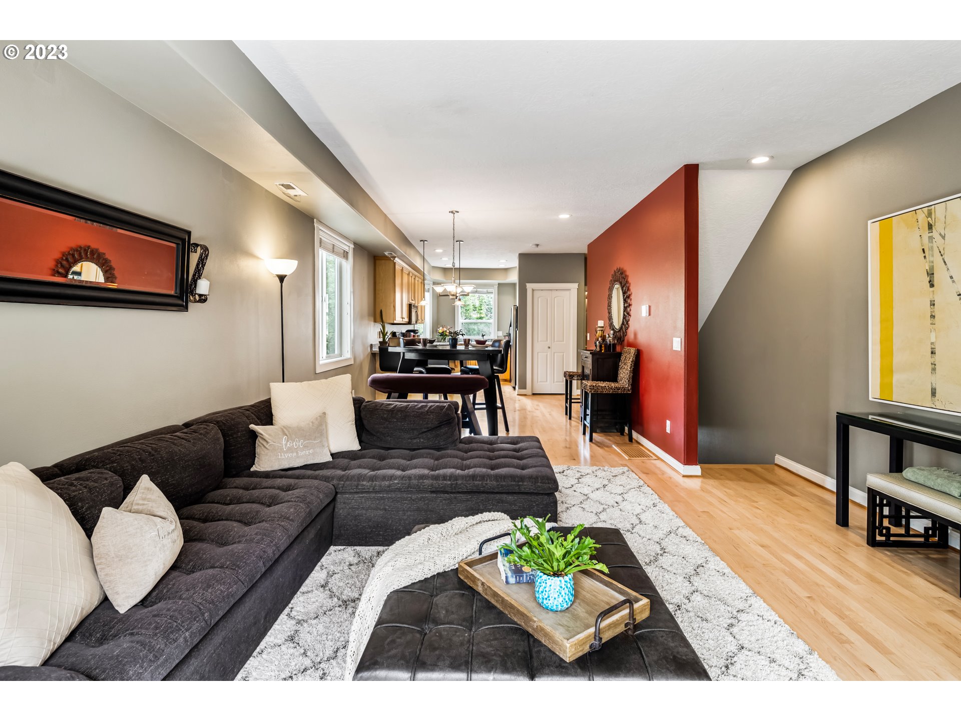 4926 Southwest View Point Terrace Portland, OR 97239 - Photo 11 of 46 Living Room