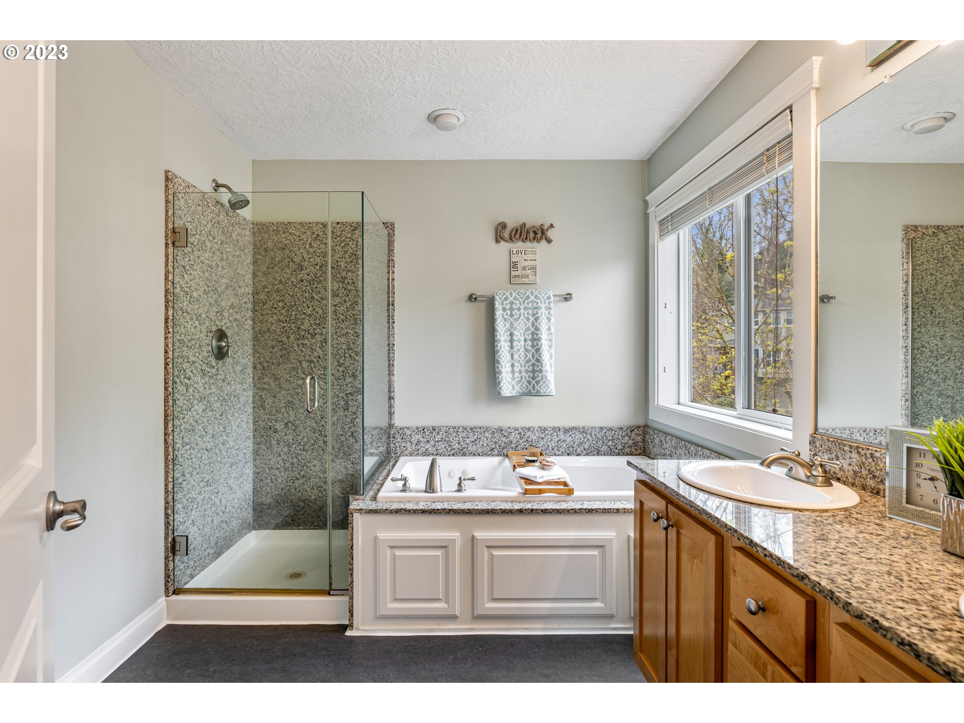 4926 Southwest View Point Terrace Portland, OR 97239 - Photo 30 of 46 Bathroom, Attached