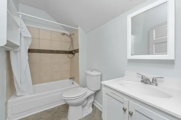 $199,900 | 711 East Grand Street, Hastings, MI 49058