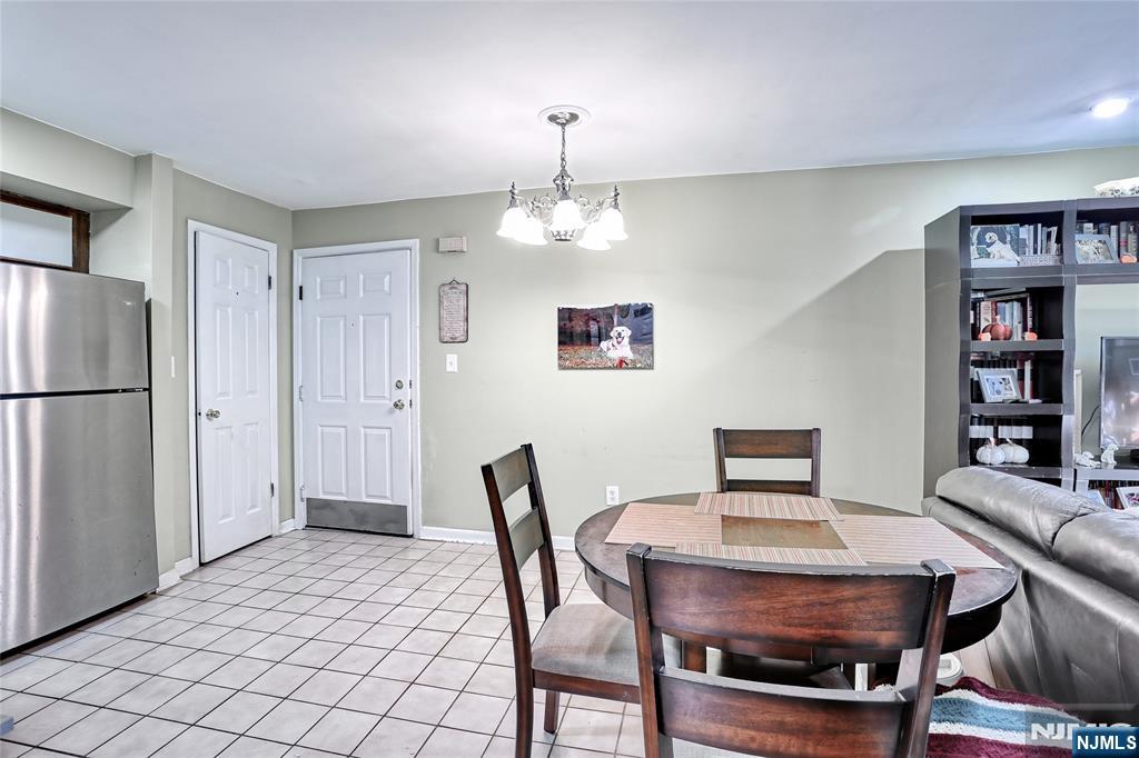 2009 Hawthorne Lane Mahwah, NJ 07430 - Photo 14 of 31 a workspace with furniture and window