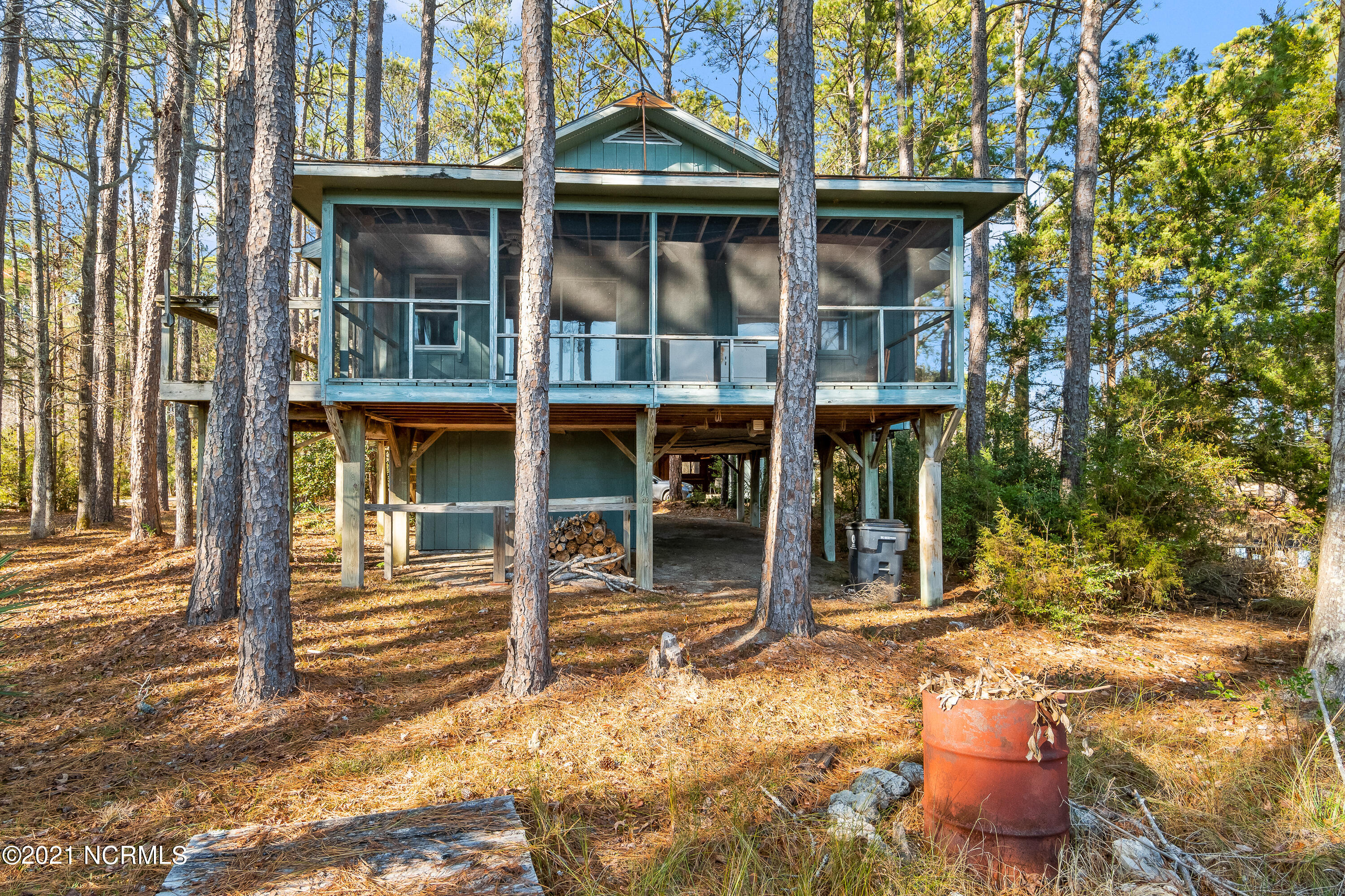 89 Holton Point Road Vandemere, NC 28587 - Photo 1 of 22 Chill Photo_-32