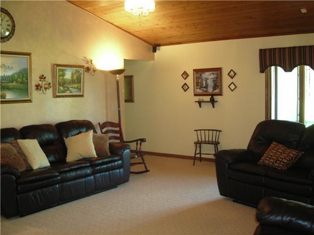 10483 North Alford Road Pendleton, IN 46064 - Photo 3 of 12 Gallery Image 3