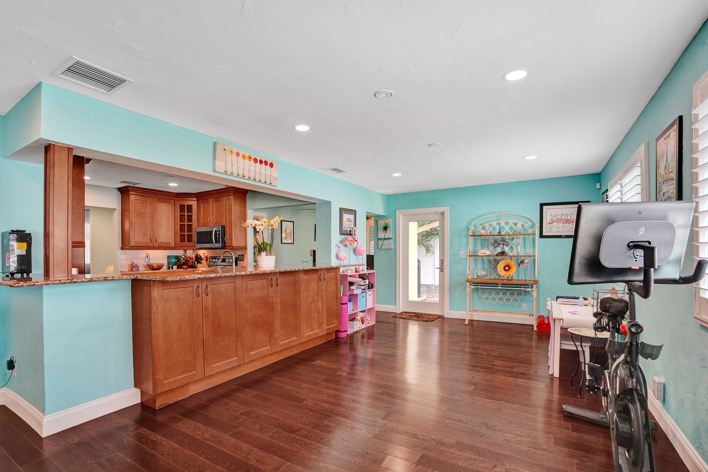 161 Southwest 8th Terrace Boca Raton, FL 33486 - Photo 23 of 78 DSC07318