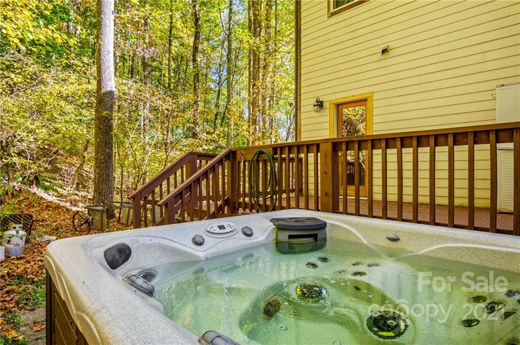 74 Apgar Road Candler, NC 28715 - Photo 35 of 46 a view of balcony with a tub