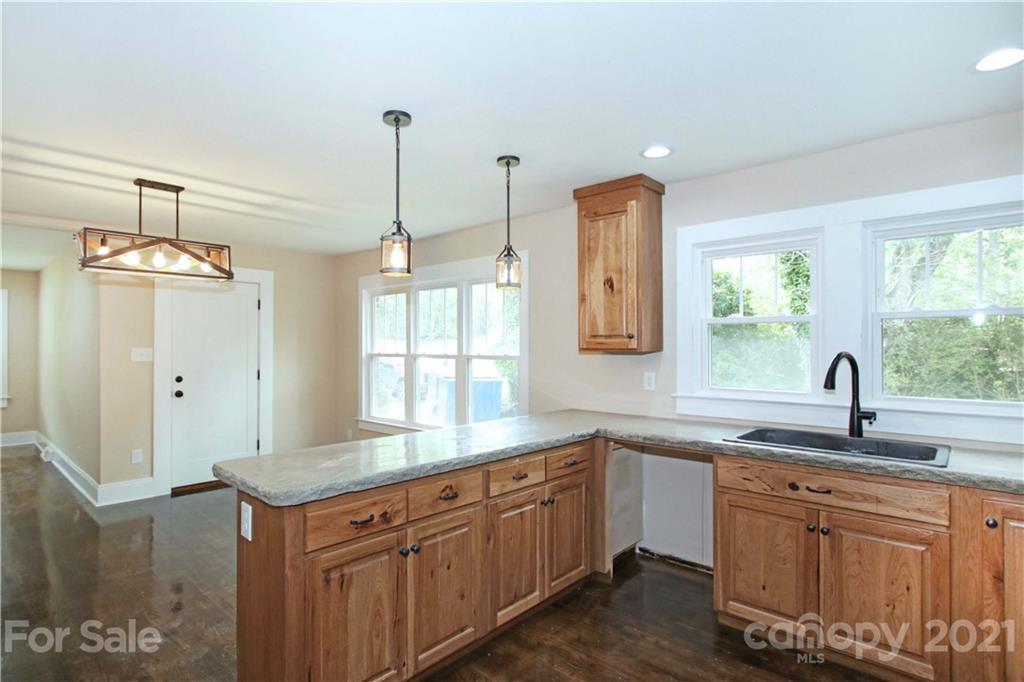6425 Cheatham Ford Road Hiddenite, NC 28636 - Photo 2 of 40 Gallery Image 2