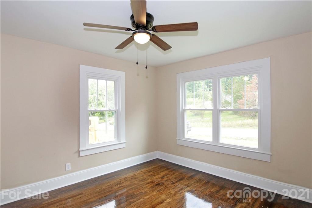 6425 Cheatham Ford Road Hiddenite, NC 28636 - Photo 16 of 40 Gallery Image 16
