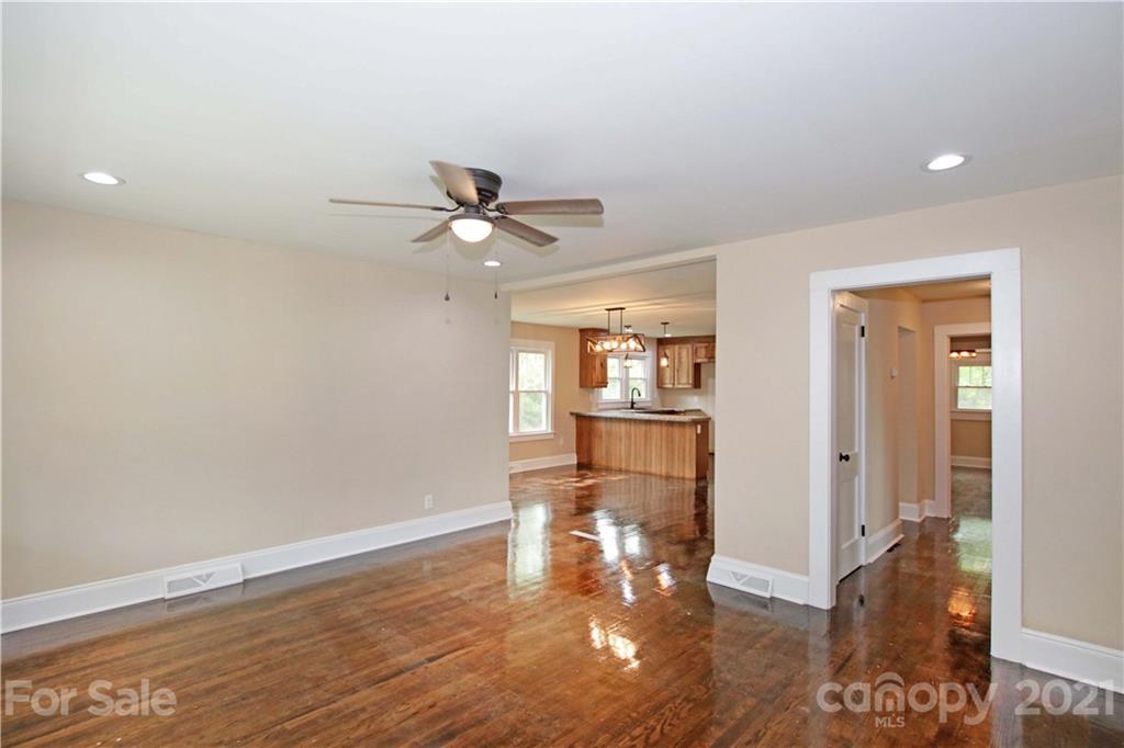 6425 Cheatham Ford Road Hiddenite, NC 28636 - Photo 22 of 40 Gallery Image 22