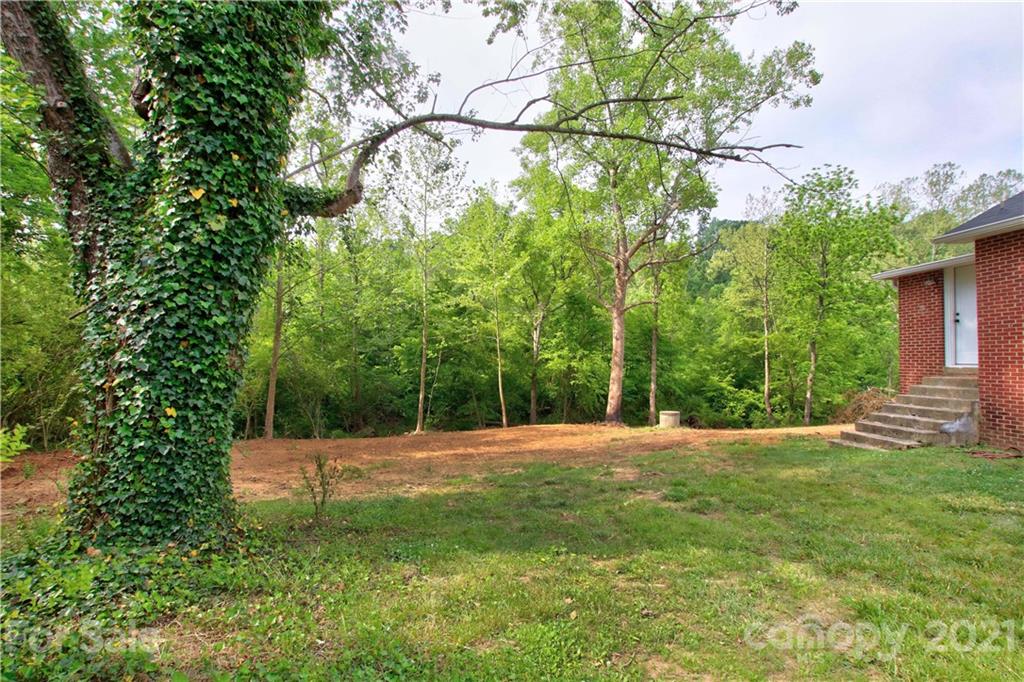 6425 Cheatham Ford Road Hiddenite, NC 28636 - Photo 35 of 40 Gallery Image 35