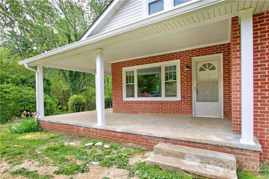 6425 Cheatham Ford Road Hiddenite, NC 28636 - Photo 7 of 40 Gallery Image 7
