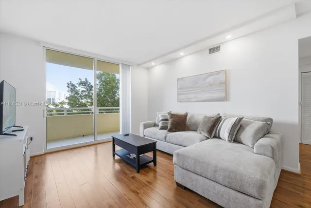 a view of a bunch of trees