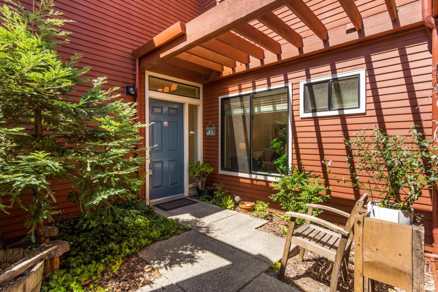 910 Wharfside Road San Mateo, CA 94404 - Photo 38 of 43 a front view of a house with a yard