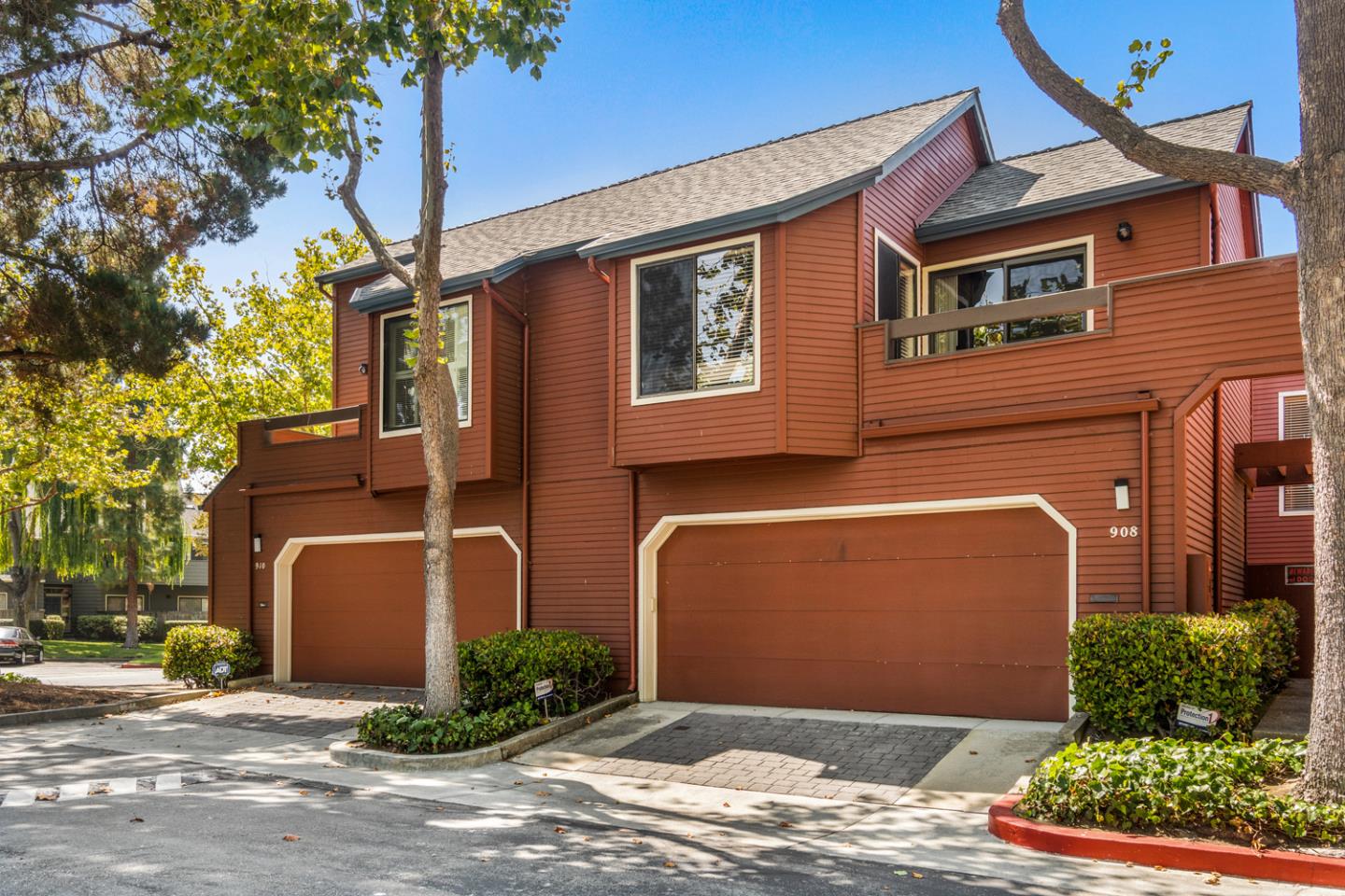 910 Wharfside Road San Mateo, CA 94404 - Photo 42 of 43 a front view of a house with garden